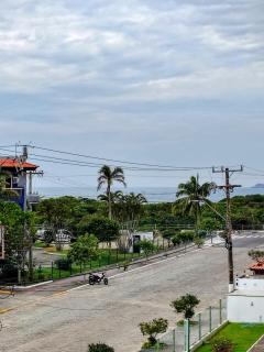 Apto dois quartos pertinho da praia - 0