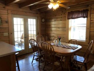 Spacious Cabin Rental with Forest Views near Charleston, West Virginia - 6