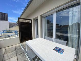 Appartement mansardé avec terrasse à 100m de la Plage St-Guirec, Ploumanac'h - FR-1-368-161 - 0