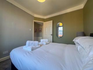 Central Stratford 2BR Retreat - Town Centre - 5