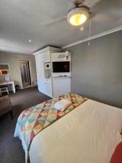 Bayside Guesthouse - 2