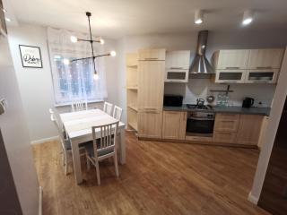 Dwa poziomy Wrocławska - 7