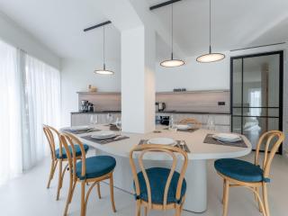 Apartment Marie Antoinette by Interhome - 2