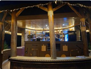 Elma Suites and Lounge - 5