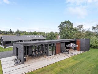 Holiday Home Emelina - 300m from the sea by Interhome - 0