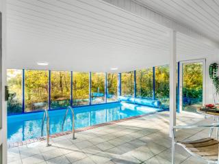 Holiday Home Tamina - 800m to the fjord by Interhome - 9