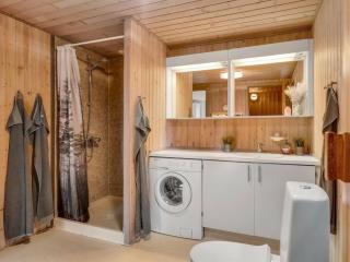 Holiday Home Tamina - 800m to the fjord by Interhome - 2