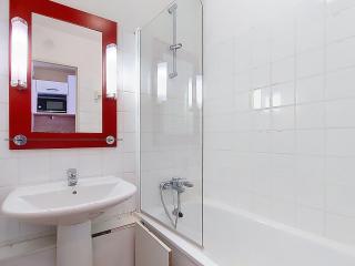 Studio Les Olympiades-19 by Interhome - 2