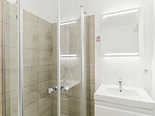 Apartment Penthouse Seeblick by Interhome - 3