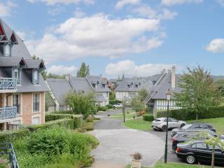 Apartment Les Coteaux by Interhome - 3