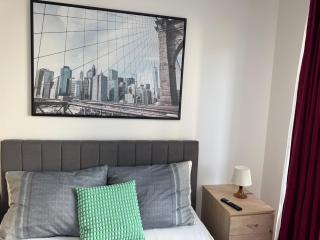 Spacious 2BR with balcony in Prague - Comfort & Style - 7