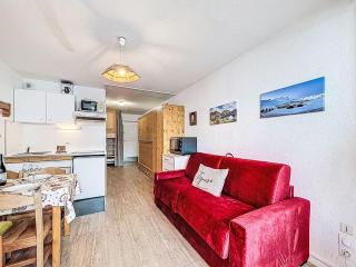 Apartment Plein Soleil - Val Claret-5 by Interhome - 5