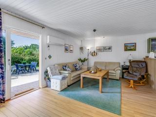 Holiday Home Naema - 500m from the sea by Interhome - 4