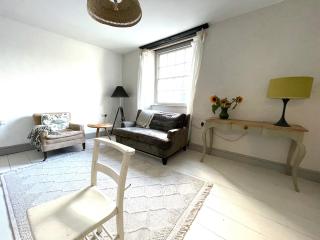 The Locker, 2 bed apartment in Falmouth - 9