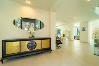 Ultra Luxury 5 Bedroom Retreat with Rooftop Solarium - 2