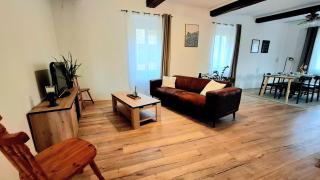 Maison familiale spacieuse entre mer et montagne - 0