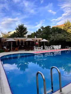 Treekos Boutique Hotel Istanbul Airport - 3