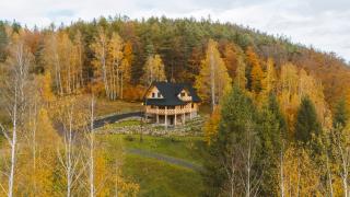 AleBale Przesieka luksusowy dom z bali z widokiem na Karkonosze - 9