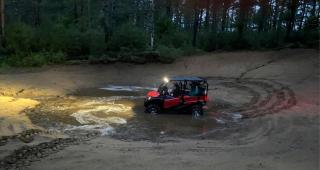 Pet Friendly Glamping in a Vintage Hay Wagon to Discover the Adirondacks - 9