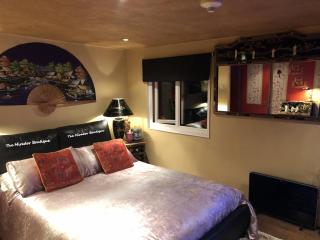 Have tonights dreams wrapped in Chinese silk - 4