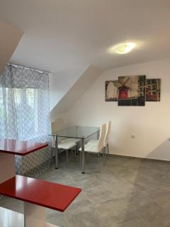 Stylish 1BR near Centre - 9