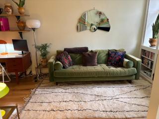 Refurbished flat in stunning coach house - 3