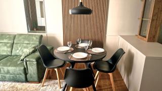 Fluvius Suite - Riverside Elegance in the Heart of Niš with Free Parking - 4