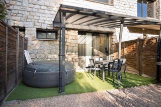 N10 Maison T2 climatisé avec jacuzzi privé - 3