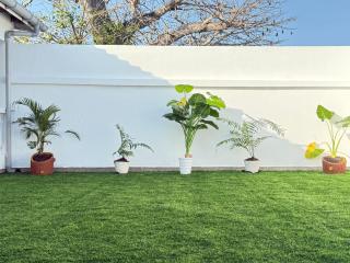 KK Homes -1BR Penthouse - 1