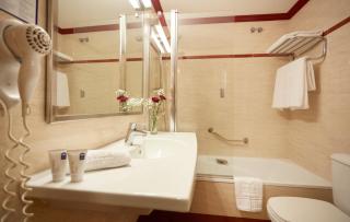 Invisa Hotel La Cala - Santa Eulària des Riu - 1