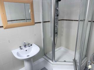 Twelfth Man Accommodation part of The Twelfth Man Public House - 9