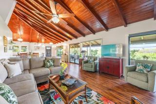 International Colony Club 41 · ICC 41 Remodeled 3BD Cottage w He - 9
