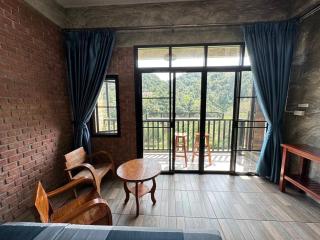 pilokhillhouse บ้านอีต่องเหมืองปิล็อก - 1