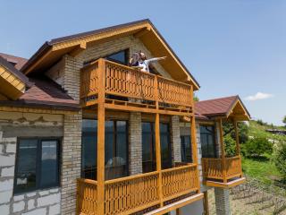 Berkri Gastro Yard & Guest House - 2