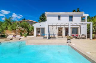 Villa Ionio Deste by Villa Plus - 3