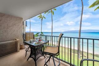 Papakea A306 · Papakea A306 Remodel Oceanfront Studio Getaway - 2