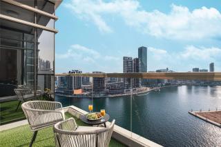 Deluxe 1BR Apartment with Canal View Downtown Dubai - 0