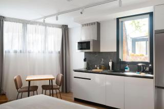 Limehome Madrid Calle de Bolivia - 7