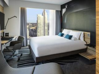 Novotel London Canary Wharf - 4