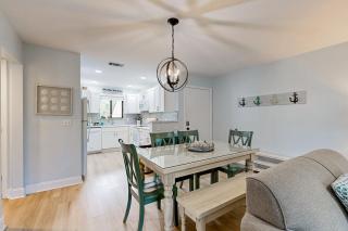 Fiddlers Cove 27E - 1