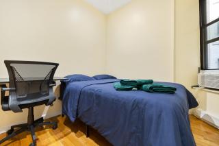 Spacious Central Park Apartments - 4