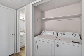 The Landry 109 Chic & Cozy One-Bed Haven - 9