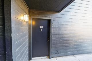 The Landry 109 Chic & Cozy One-Bed Haven - 1