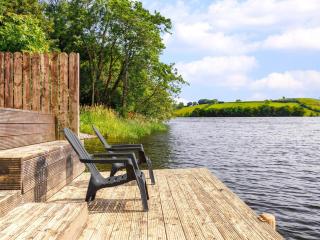 Large luxury lakeside home to sleep 10 people - 1