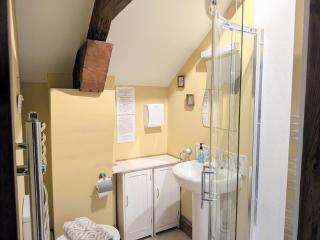 The Cloisters, Muston - 5