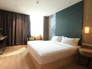 Ibis Styles XM Zhongshan Hotel - 7
