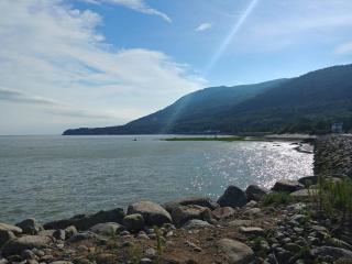 Le Rupin 77: Luxury Contemporary, Spa, River View - 2