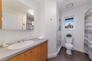 Condo 63: Bright Upper Floor with Terrace & BBQ - 1