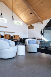 Mer et Mont 1223: Spa & River Views Near Le Massif - 3