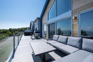 Mer et Mont 1223: Spa & River Views Near Le Massif - 3